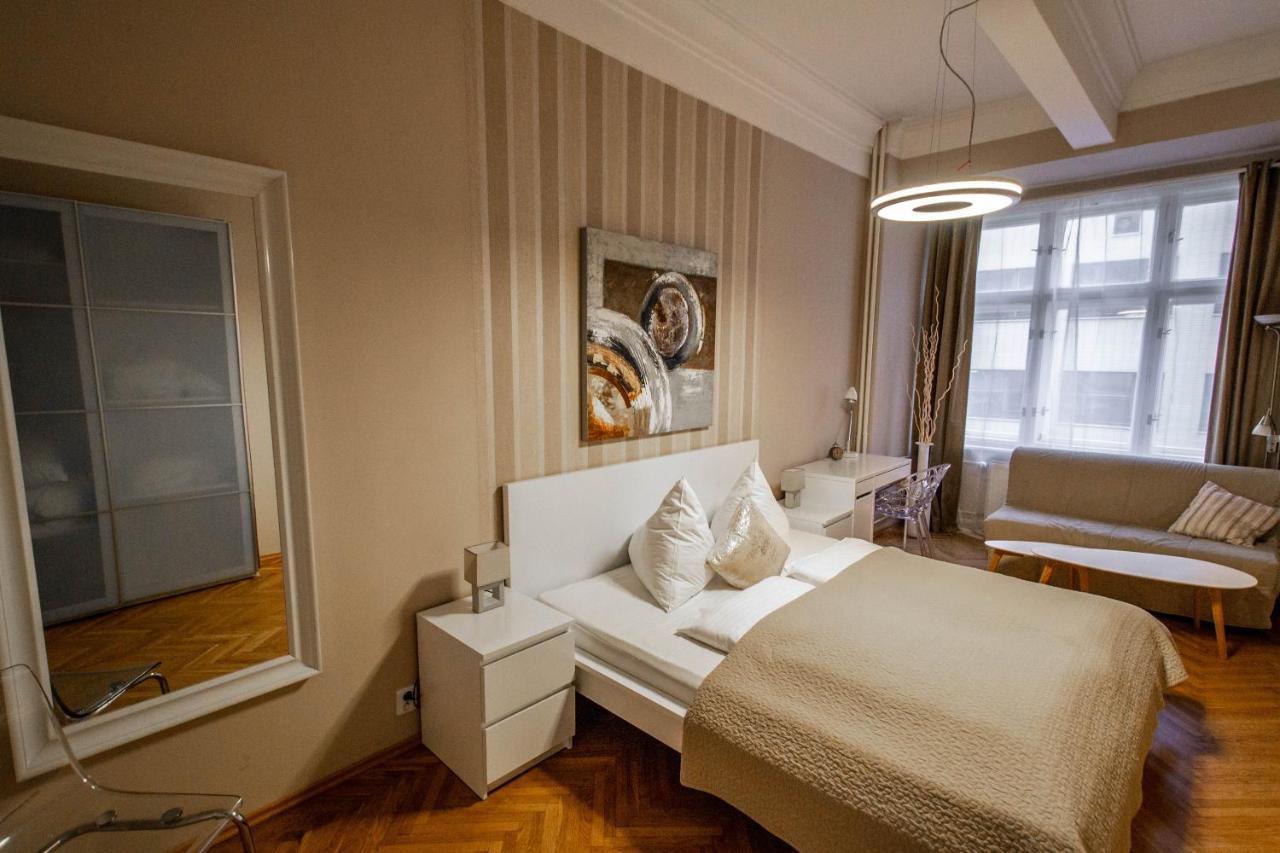 Design Apartment By Ruterra Prague Ngoại thất bức ảnh