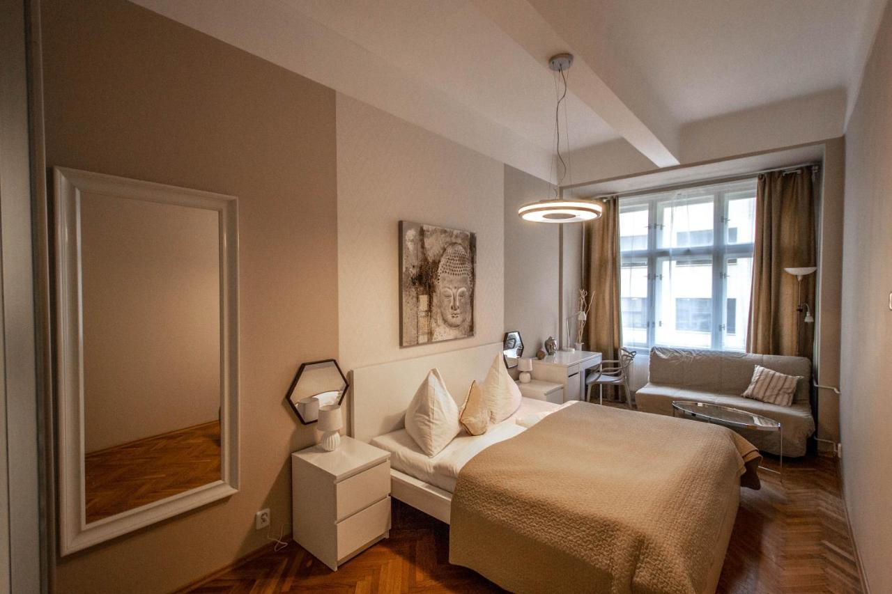 Design Apartment By Ruterra Prague Ngoại thất bức ảnh